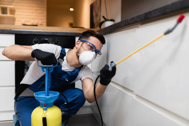 Best Emergency Pest Control  in Oglala, SD